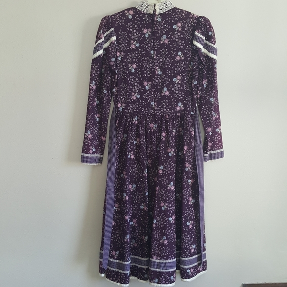 Vintage 1970's Purple Gunne Sax Prairie Dress by Jessica McClintock - Picture 6 of 14
